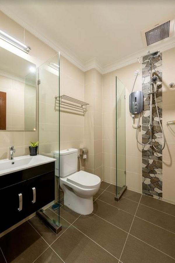 Lanai Casuarina Cempaka Sari Hotell Parit Exteriör bild